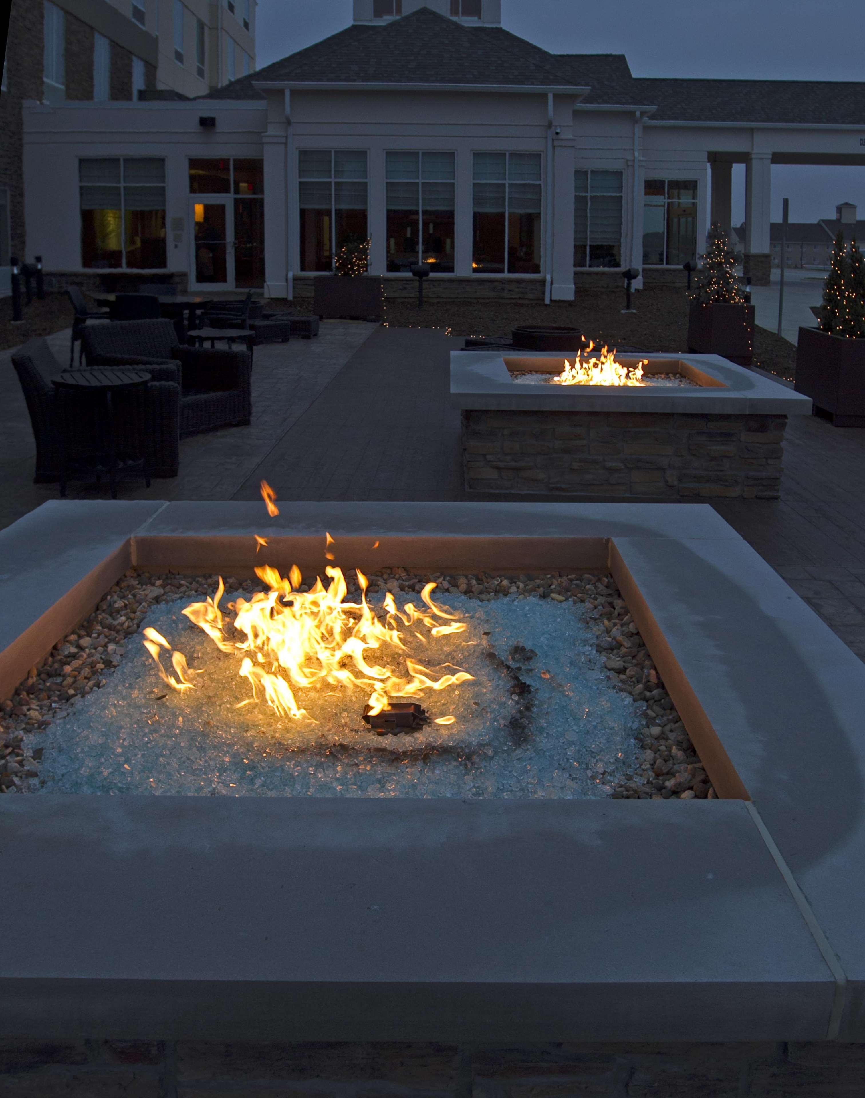 Hilton Garden Inn Cedar Falls Conference Center Екстериор снимка